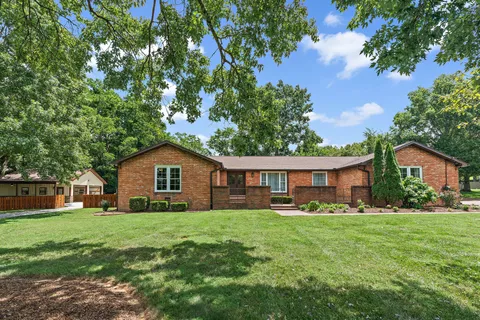 $1,000,000 | 6017 Bethany Boulevard, Nashville, TN 37221