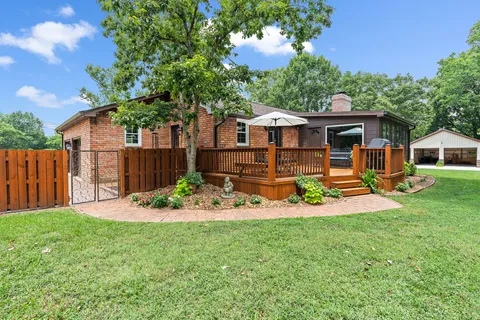 $1,000,000 | 6017 Bethany Boulevard, Nashville, TN 37221
