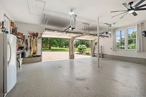 $1,000,000 | 6017 Bethany Boulevard, Nashville, TN 37221