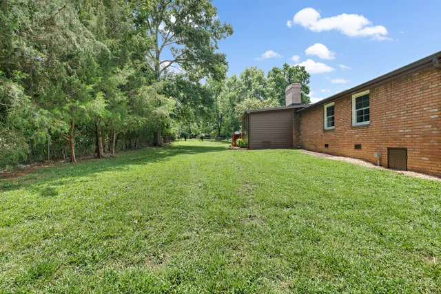 $1,000,000 | 6017 Bethany Boulevard, Nashville, TN 37221