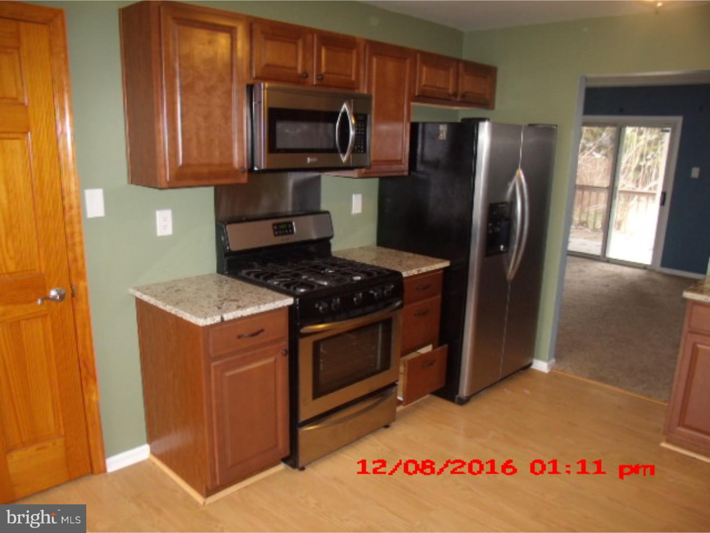 8 Jamie Court Clementon, NJ 08021 - Photo 8 of 17 Gallery Image 8
