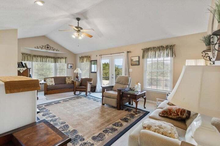 346 Thomas Road Benton, TN 37307 - Photo 8 of 42 20250704172317693150000000-o