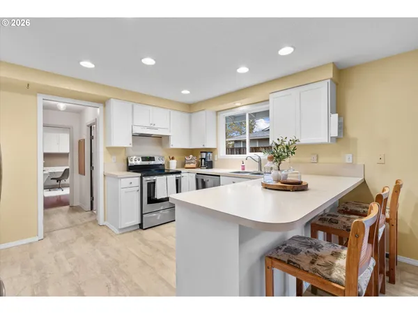 $575,000 | 668 Northeast 21st Avenue, Hillsboro, OR 97124