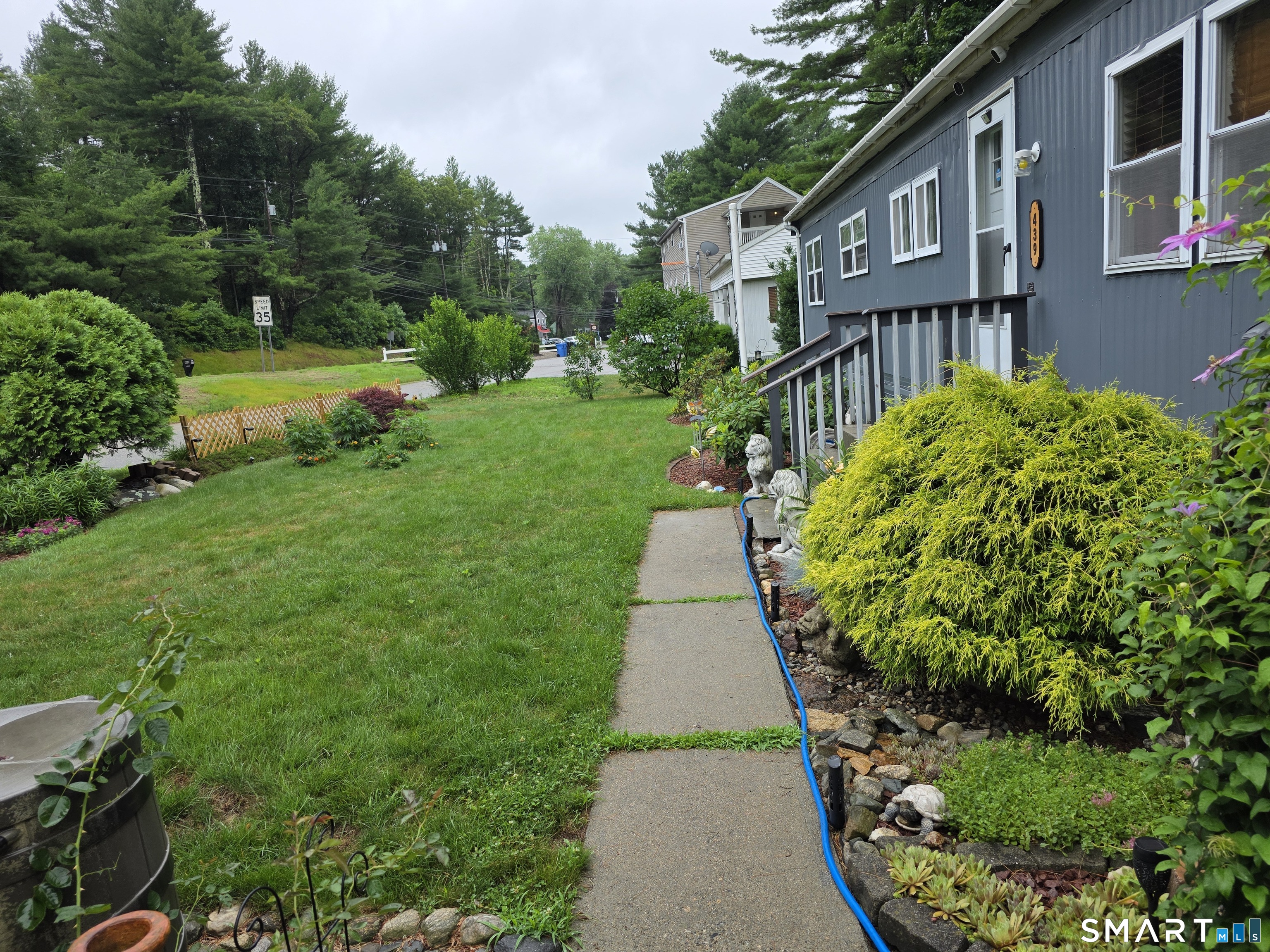 439 Putnam Pike Killingly, CT 06241 - Photo 6 of 16
