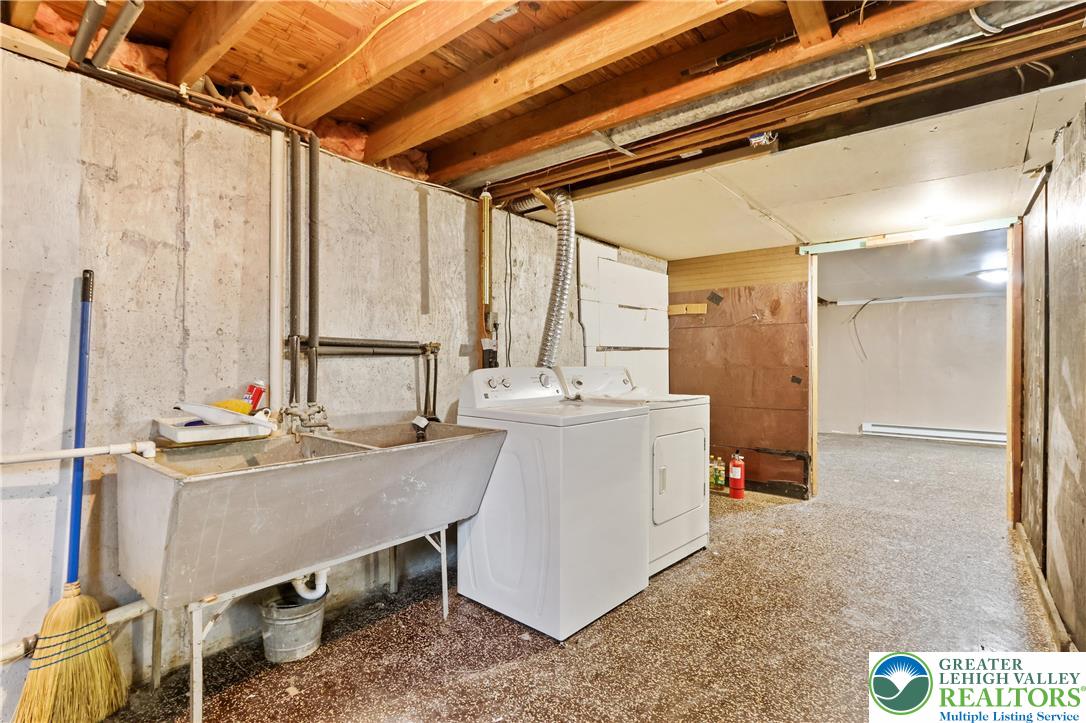 1916 Stonington Road Bethlehem, PA 18018 - Photo 29 of 35 Gallery Image 29