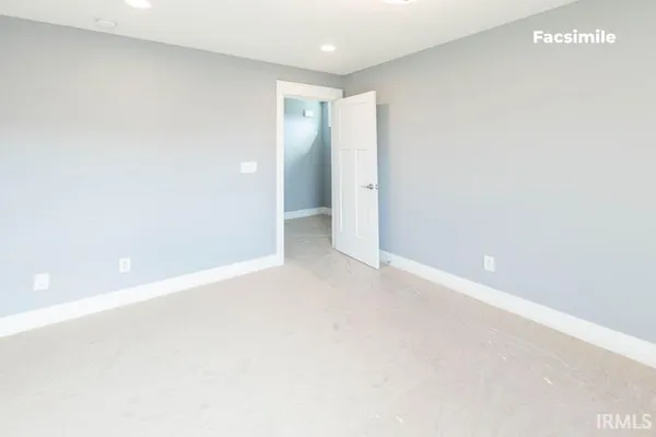 $243,500 | 8245 South Prestwick Drive, Newberry, IN 47449