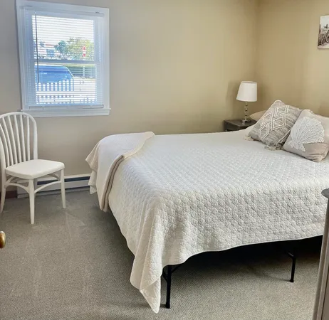 $2,500 | 289 Portsmouth Avenue, Unit DOWN, Seabrook, NH 03874