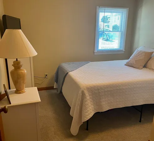 $2,500 | 289 Portsmouth Avenue, Unit DOWN, Seabrook, NH 03874