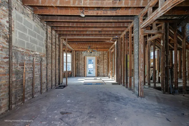 a view of a house with an outdoor space