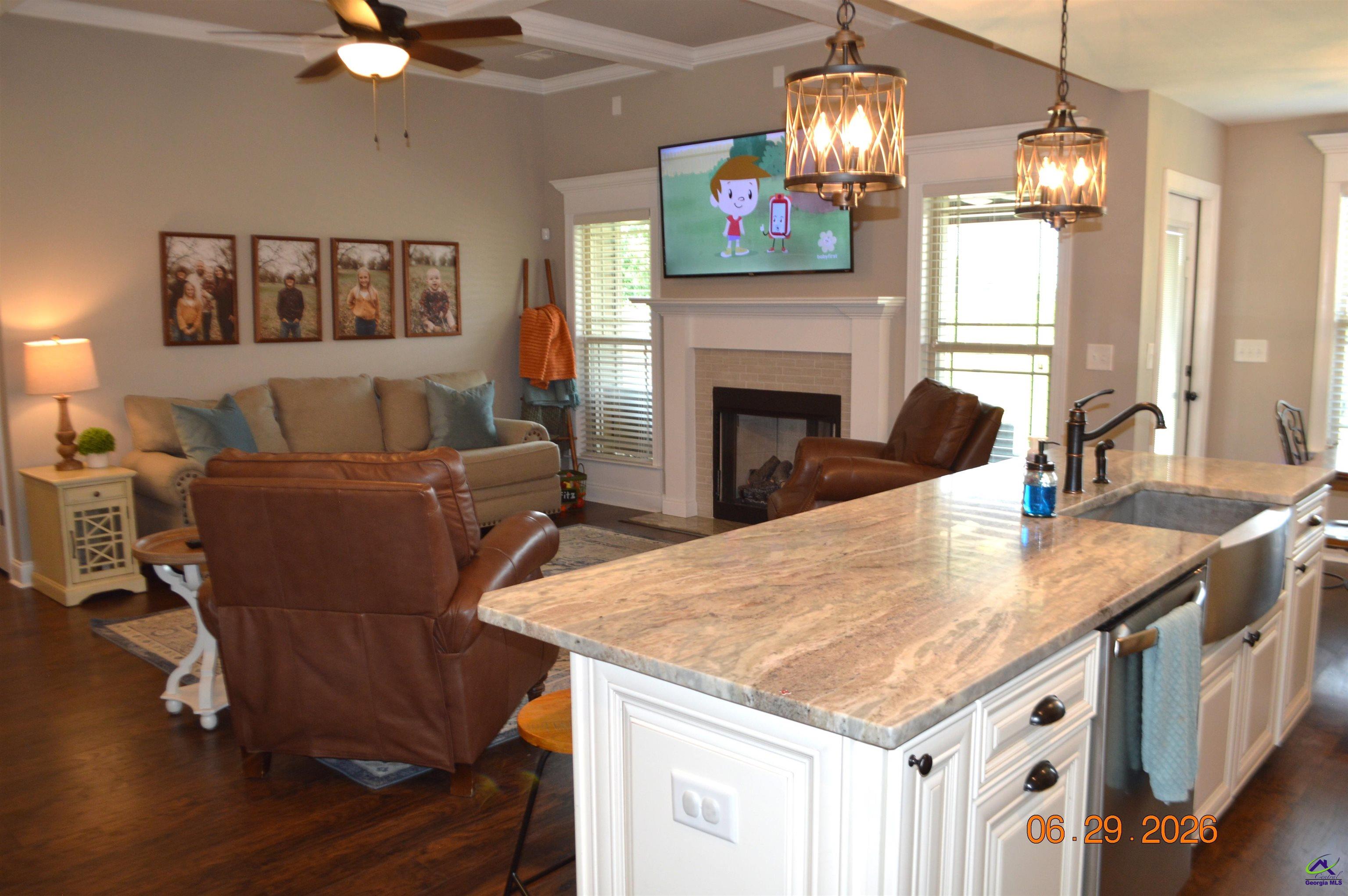 305 Kendall Court Perry, GA 31069 - Photo 4 of 29