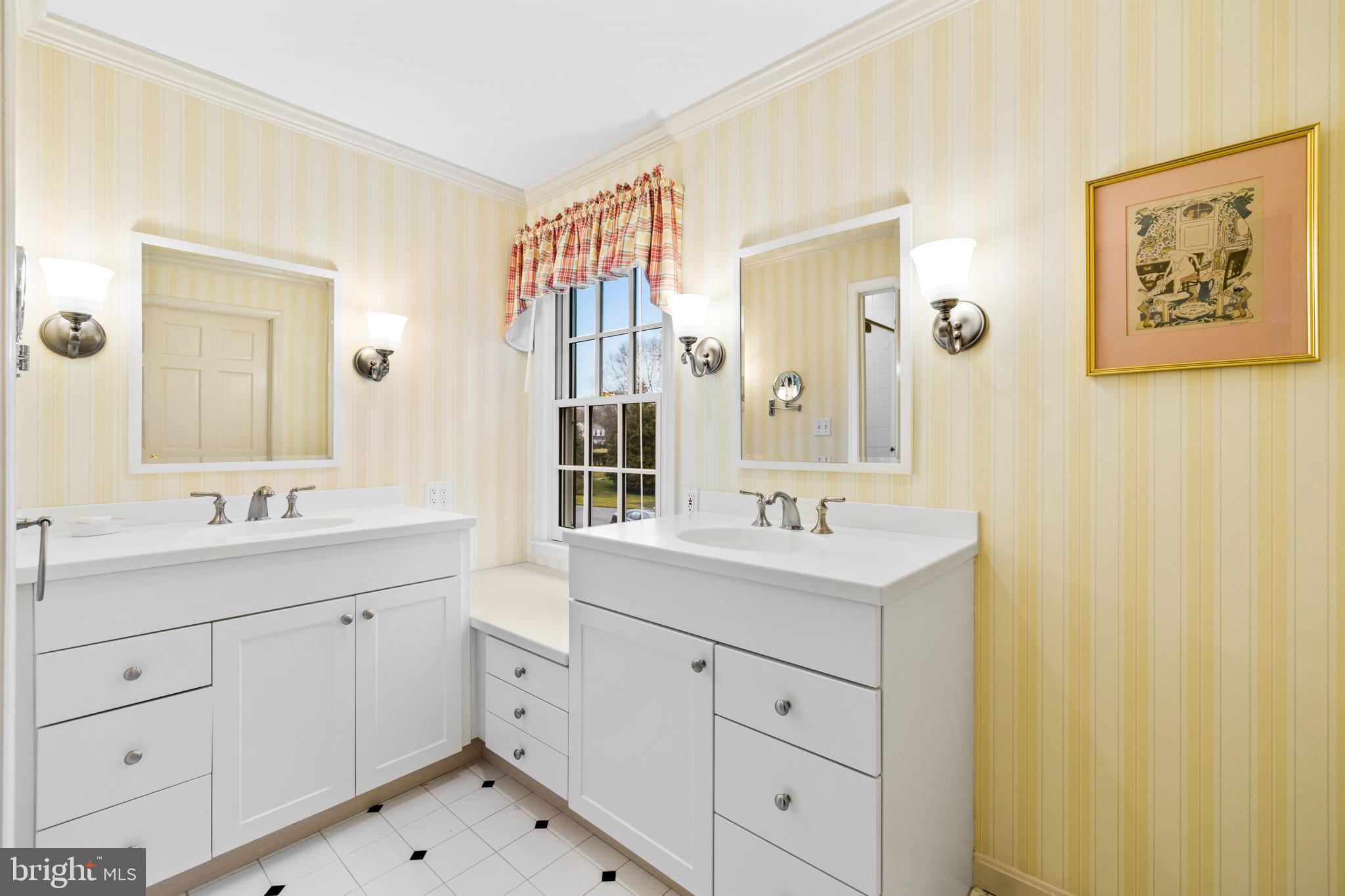 7705 Rider Hill Road Towson, MD 21204 - Photo 29 of 57 Primary Bath