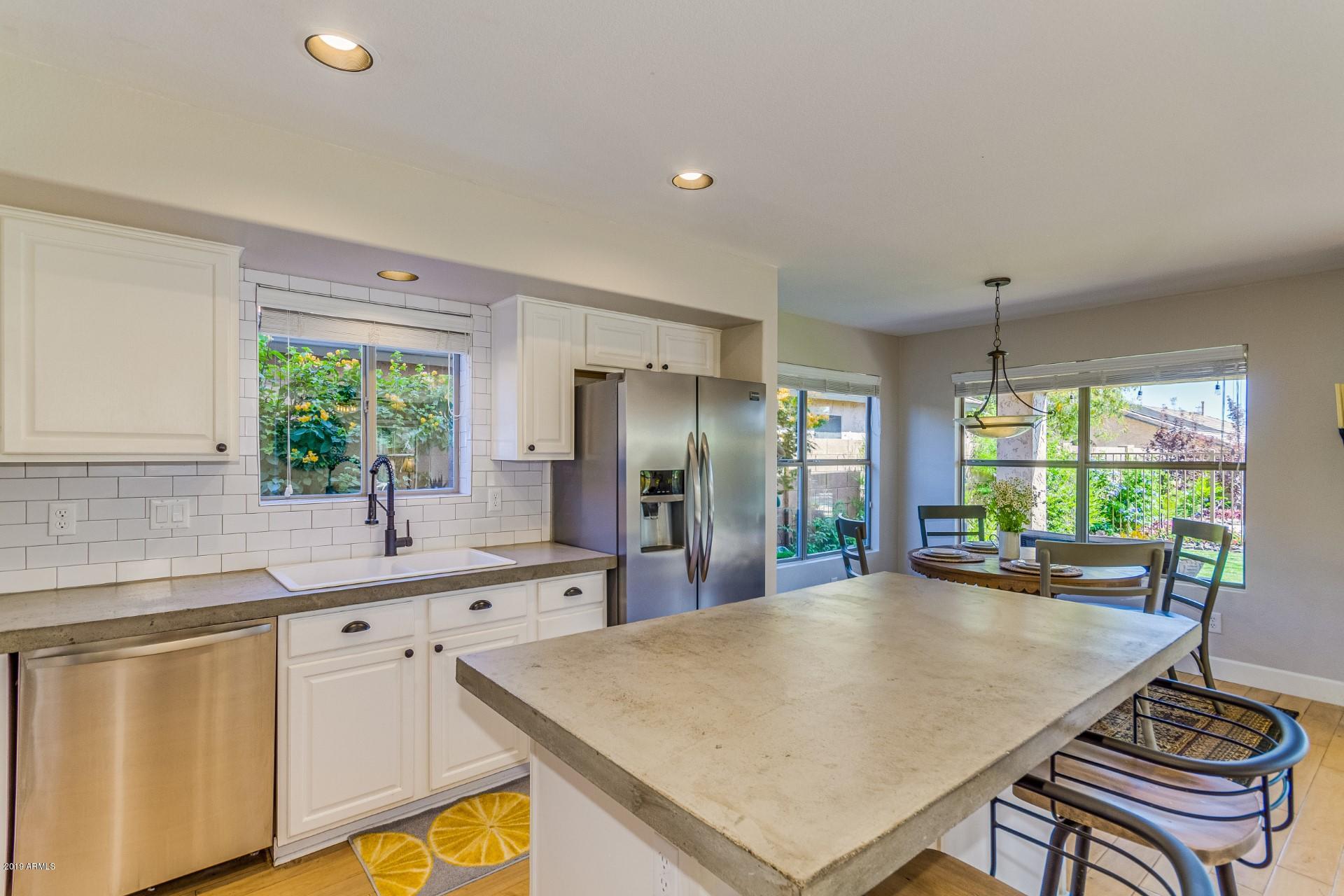 4619 East Weaver Road Phoenix, AZ 85050 - Photo 6 of 25 Weaver