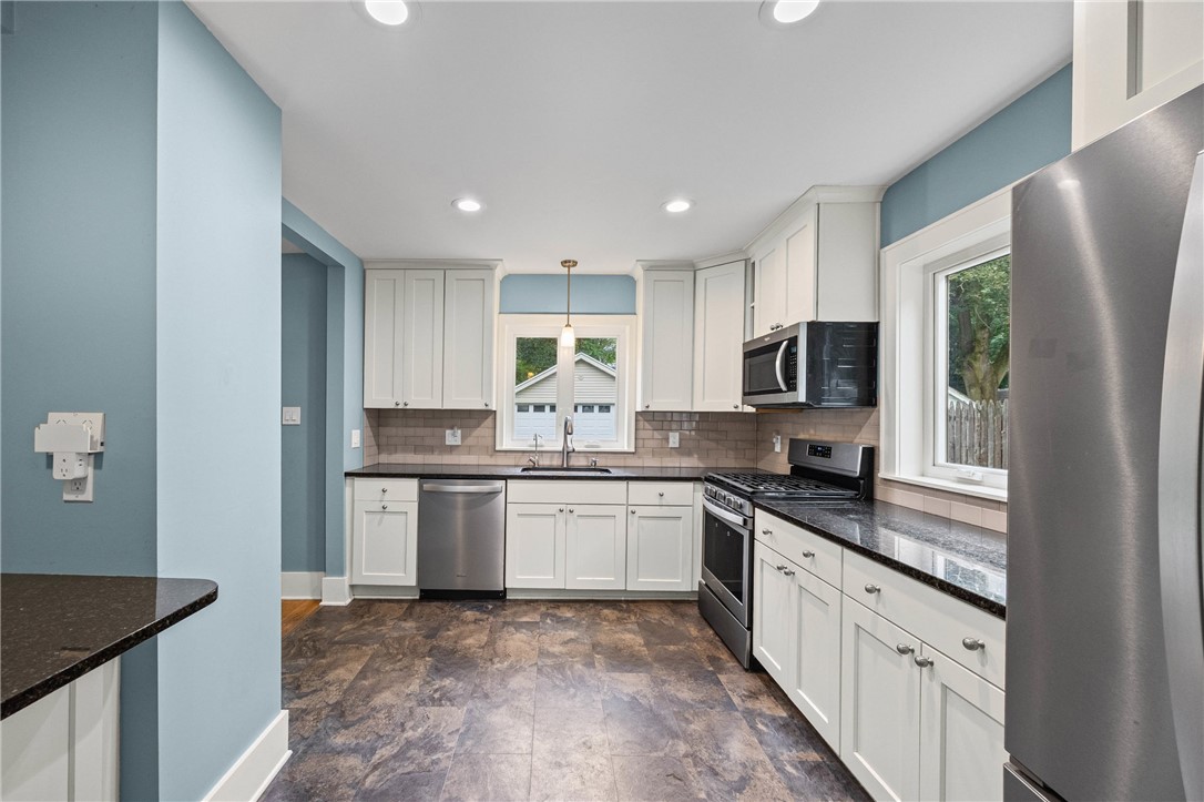 33 Tryon Park Rochester, NY 14609 - Photo 16 of 47 Gallery Image 16