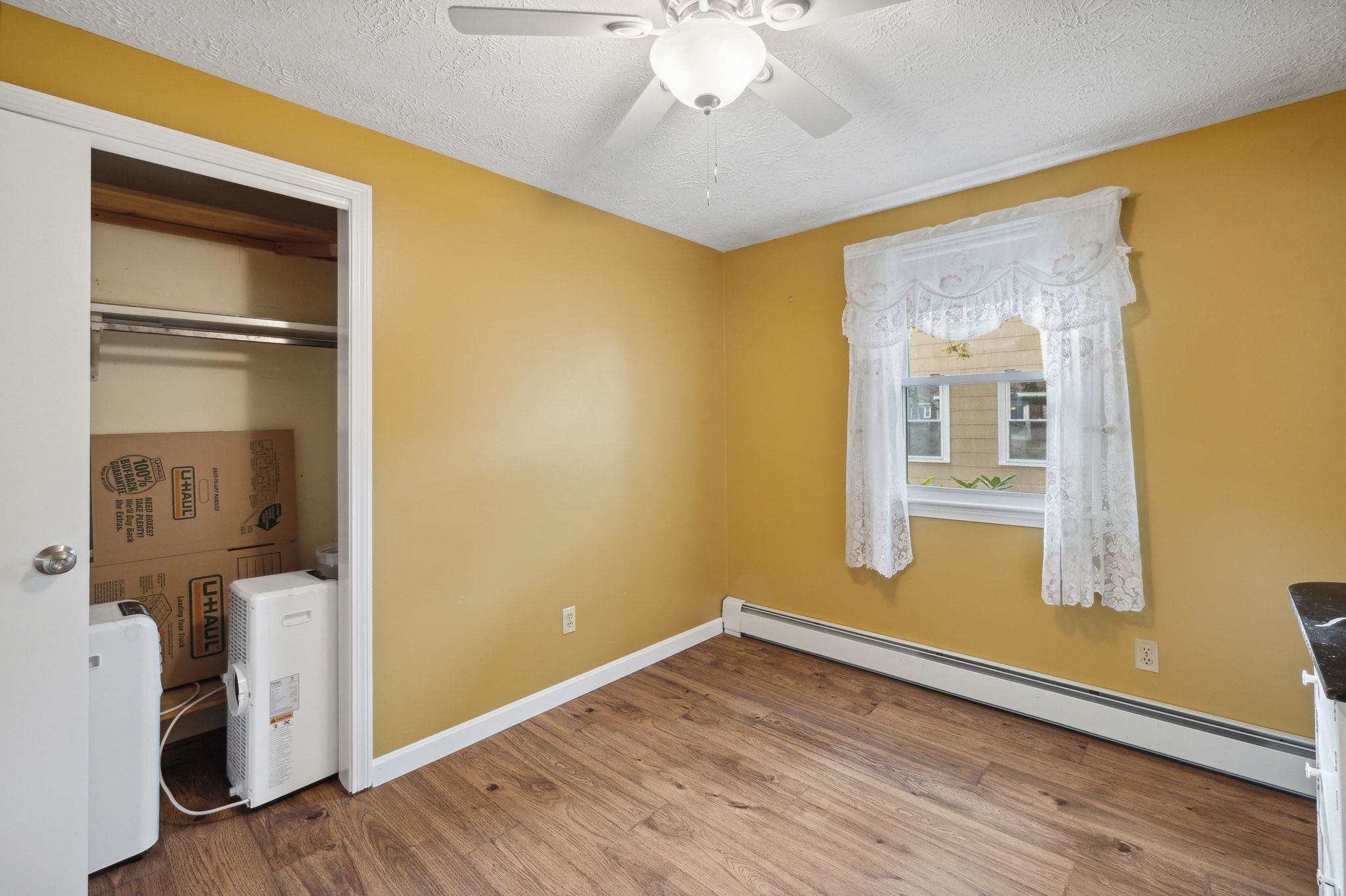 70 Taylor Street Manchester, NH 03103 - Photo 15 of 36