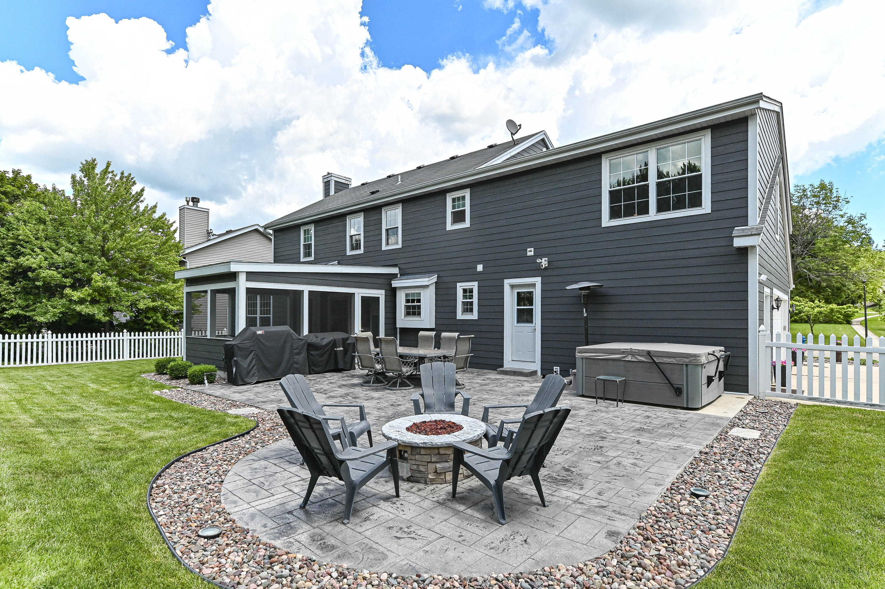 369 Indian Bend Road Burlington, WI 53105 - Photo 10 of 55 Ext-16