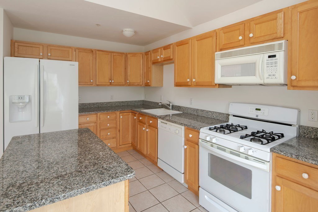 36 Red Cedar Road, Unit 36 Mashpee, MA 02649 - Photo 10 of 42 Gallery Image 10