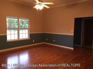 283 Malone Road South Hernando, MS 38632 - Photo 3 of 12 image