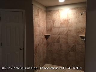283 Malone Road South Hernando, MS 38632 - Photo 6 of 12 image