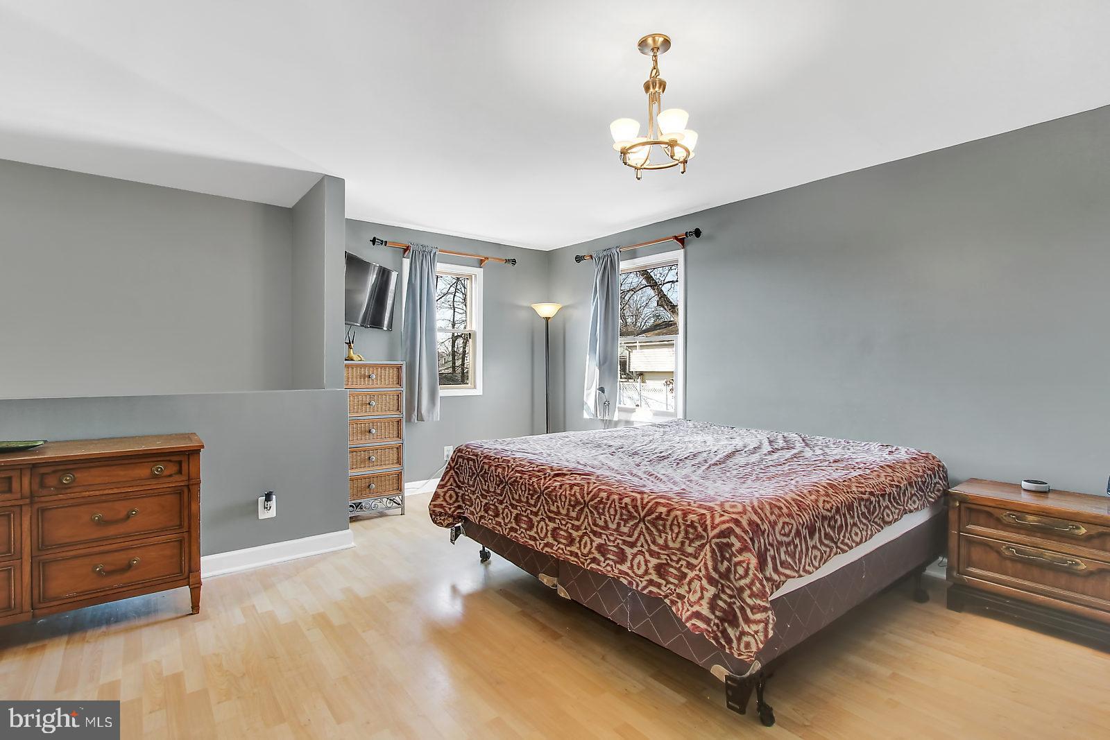 602 North Stuart Street Baltimore, MD 21221 - Photo 23 of 35 Spacious Owners Suite