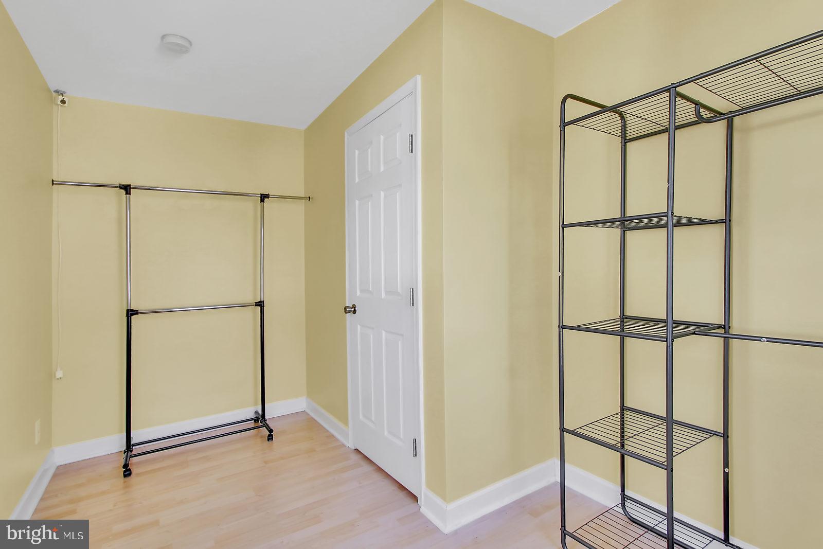 602 North Stuart Street Baltimore, MD 21221 - Photo 27 of 35 Walkin Closet Owners Bedroom
