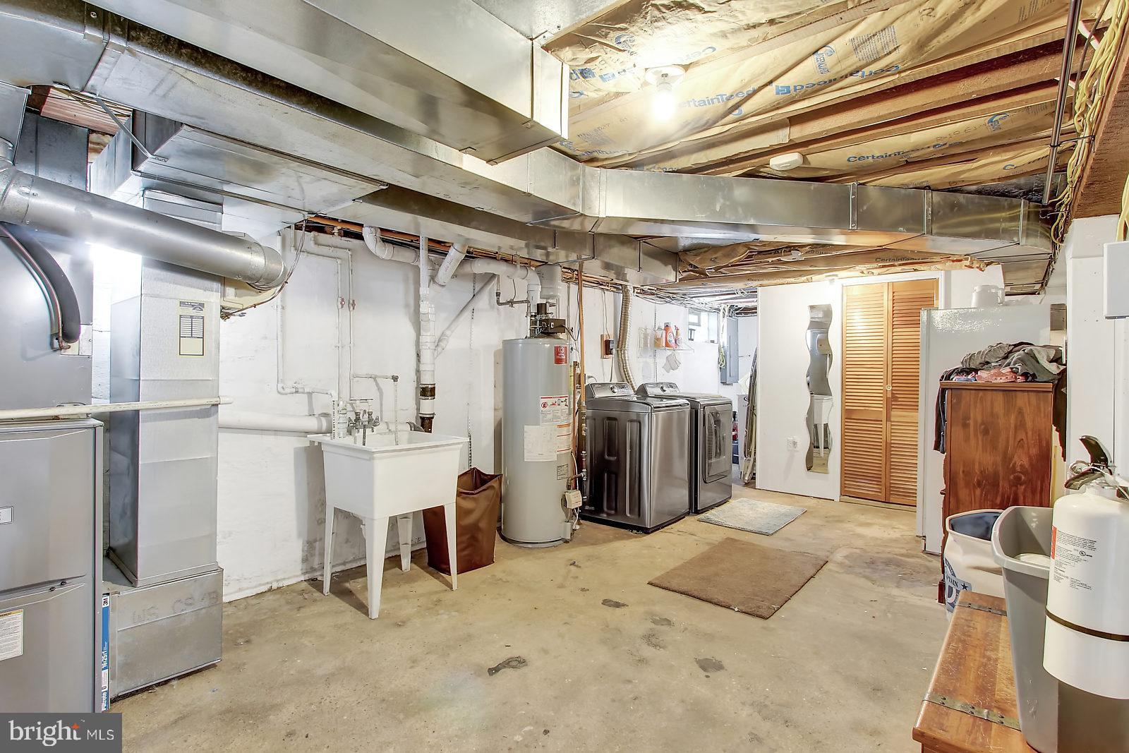 602 North Stuart Street Baltimore, MD 21221 - Photo 29 of 35 Gas Heat & Gas Water Heater
