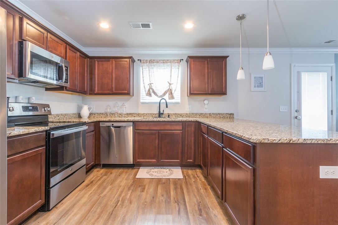 227 Celebration Avenue Anderson, SC 29625 - Photo 17 of 50