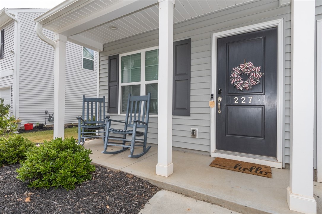 227 Celebration Avenue Anderson, SC 29625 - Photo 5 of 50