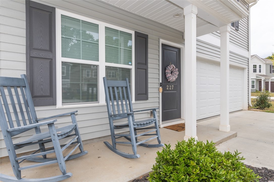 227 Celebration Avenue Anderson, SC 29625 - Photo 6 of 50