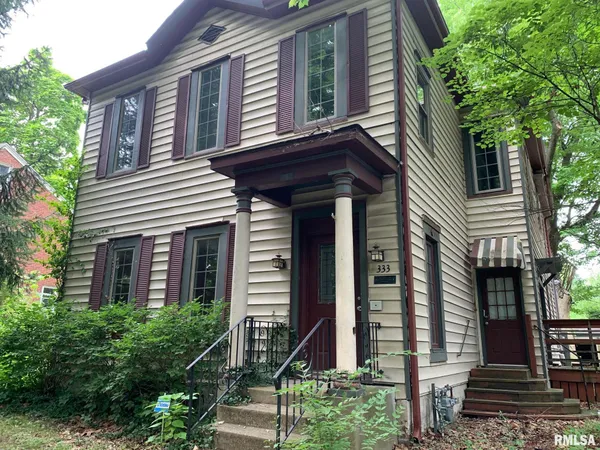 $625 | 333 South Douglas Avenue, Unit 2, Springfield, IL 62704