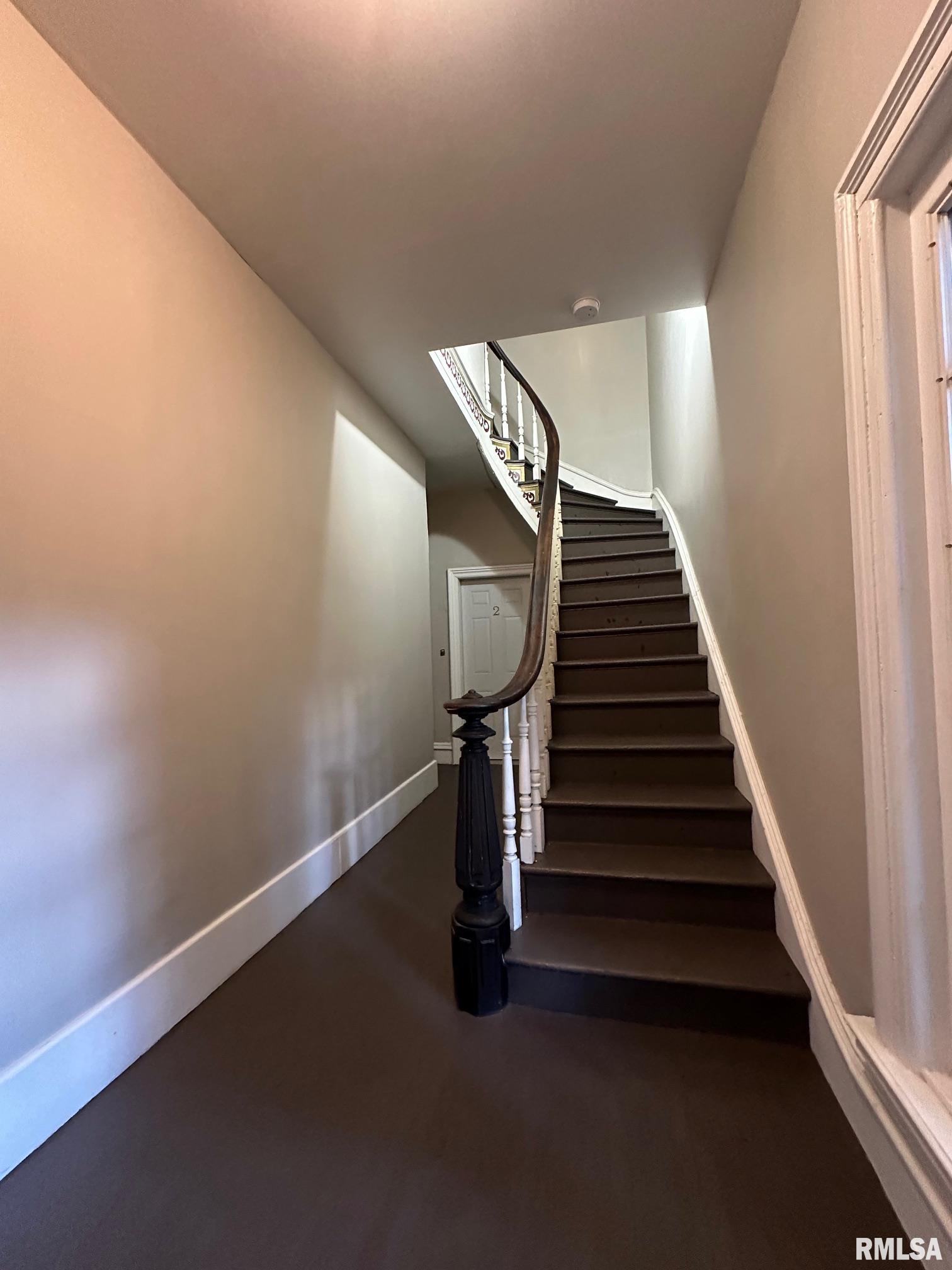 333 South Douglas Avenue, Unit 2 Springfield, IL 62704 - Photo 8 of 11