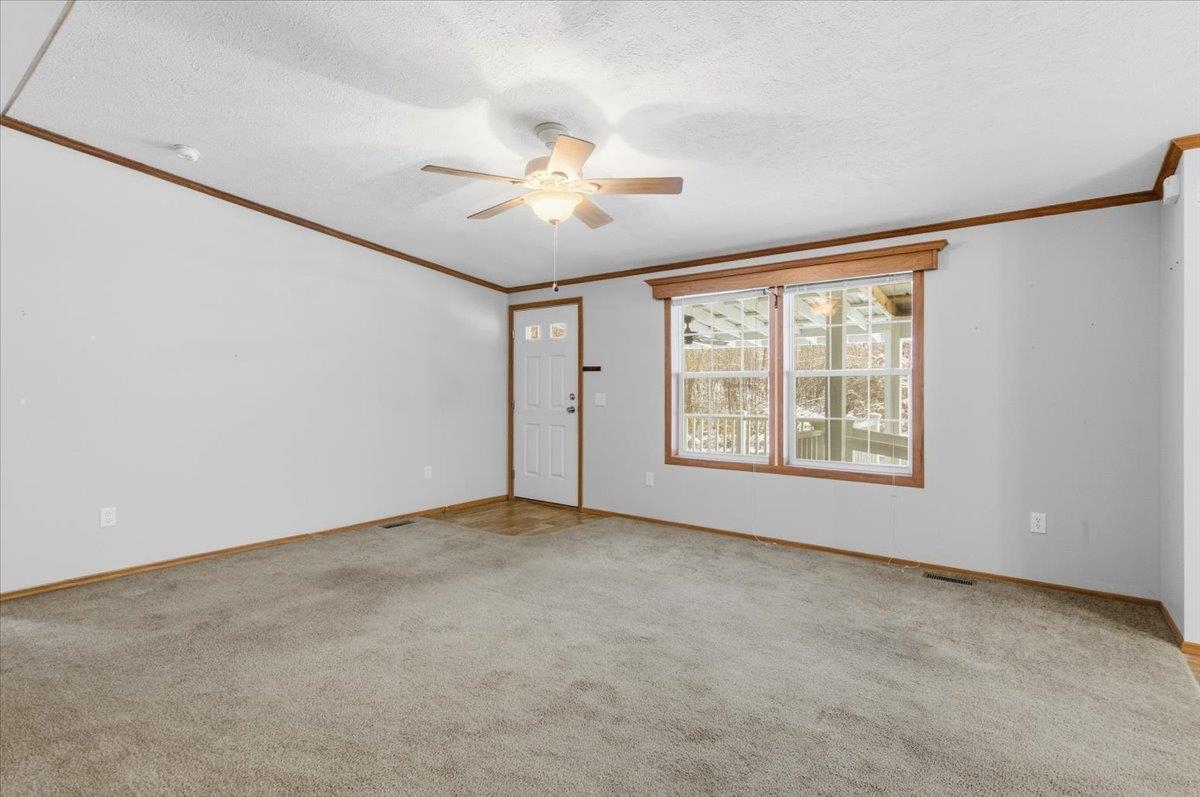 149 Third Street Berlin, VT 05602 - Photo 15 of 36