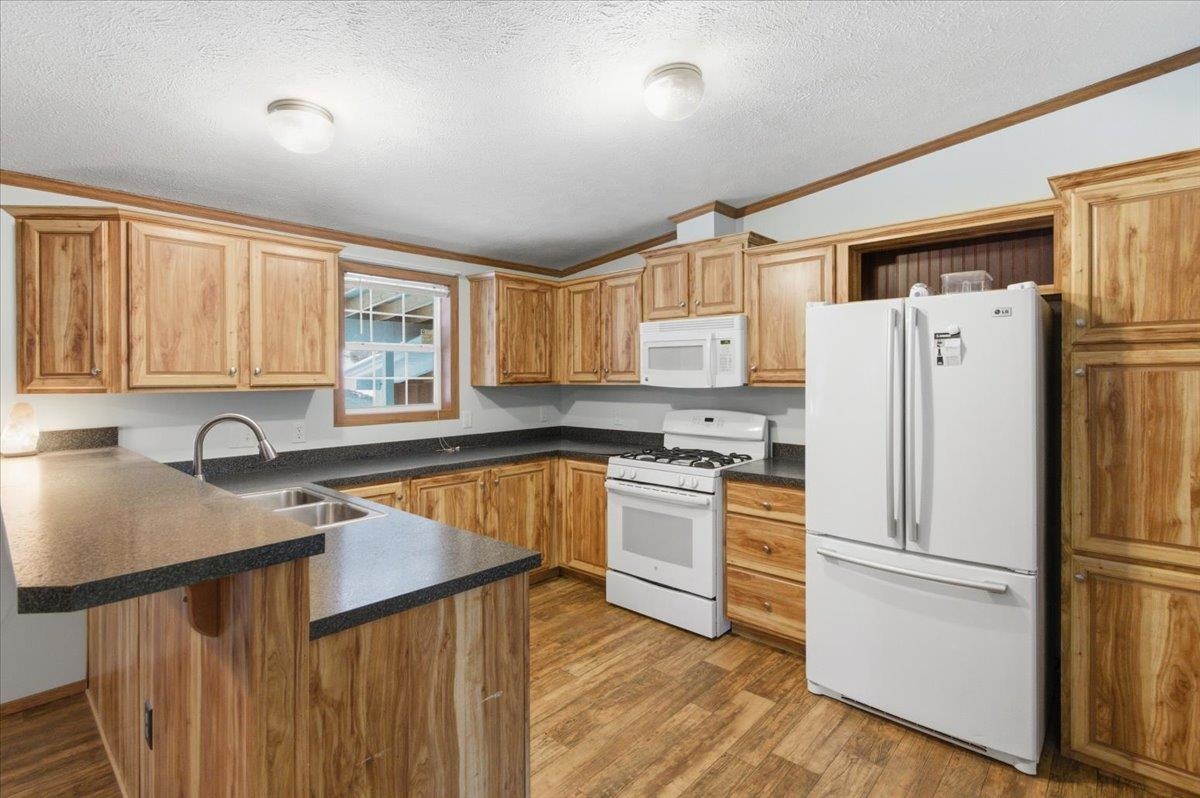 149 Third Street Berlin, VT 05602 - Photo 2 of 36