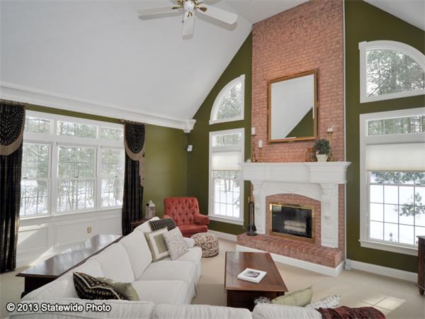 3 Stanley Road Norton, MA 02766 - Photo 3 of 30 Gallery Image 3
