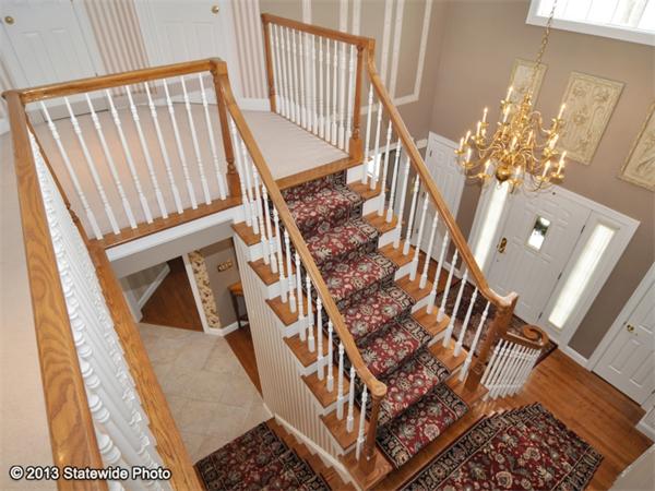 3 Stanley Road Norton, MA 02766 - Photo 10 of 30 Gallery Image 10