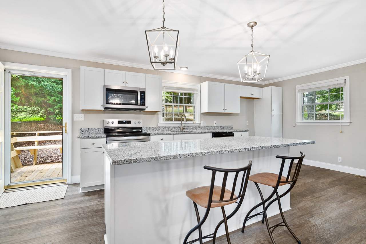 603 Fagan Drive Inman, SC 29349 - Photo 4 of 32 Gallery Image 4