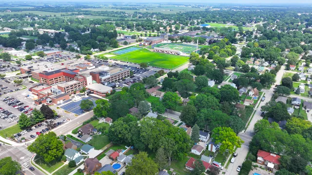 $280,000 | 1411 1st Avenue, Sterling, IL 61081