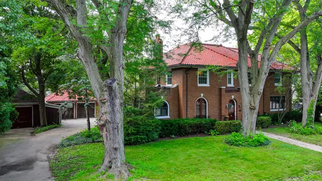 $280,000 | 1411 1st Avenue, Sterling, IL 61081