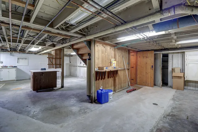 $280,000 | 1411 1st Avenue, Sterling, IL 61081