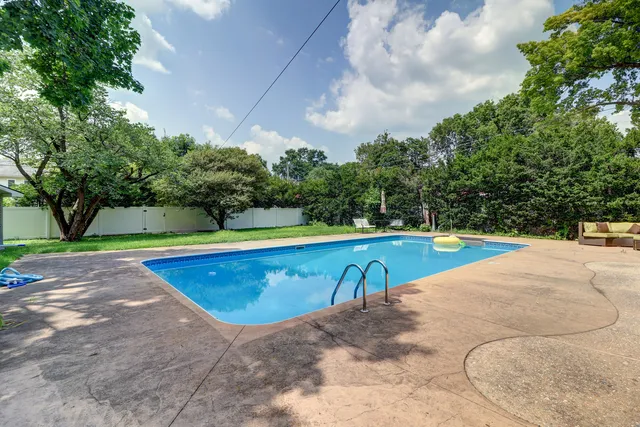 $280,000 | 1411 1st Avenue, Sterling, IL 61081