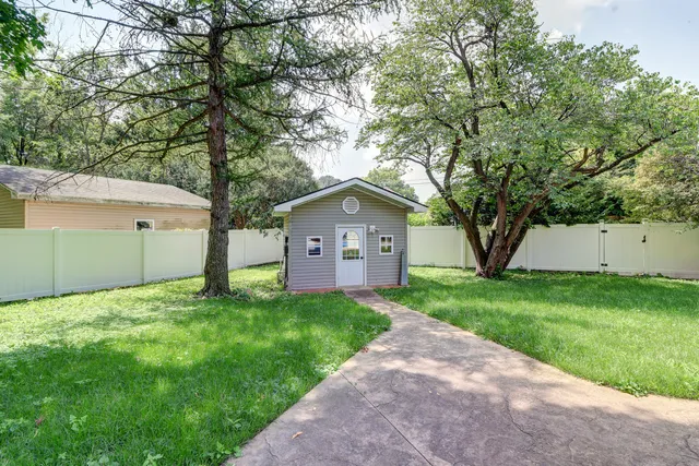 $280,000 | 1411 1st Avenue, Sterling, IL 61081