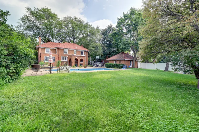 $280,000 | 1411 1st Avenue, Sterling, IL 61081