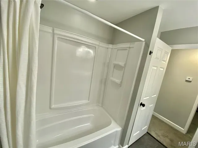 $225,000 | 5835 Old Poag Road, Edwardsville, IL 62025