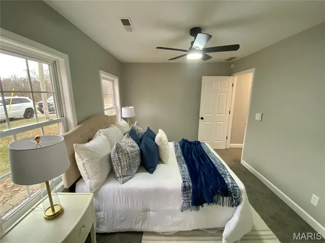 $225,000 | 5835 Old Poag Road, Edwardsville, IL 62025