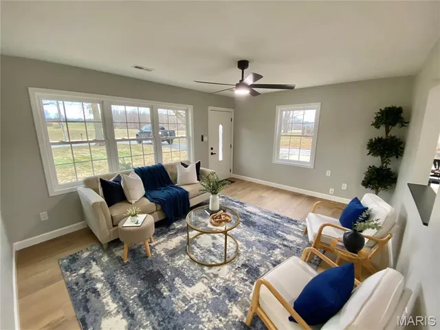 $225,000 | 5835 Old Poag Road, Edwardsville, IL 62025