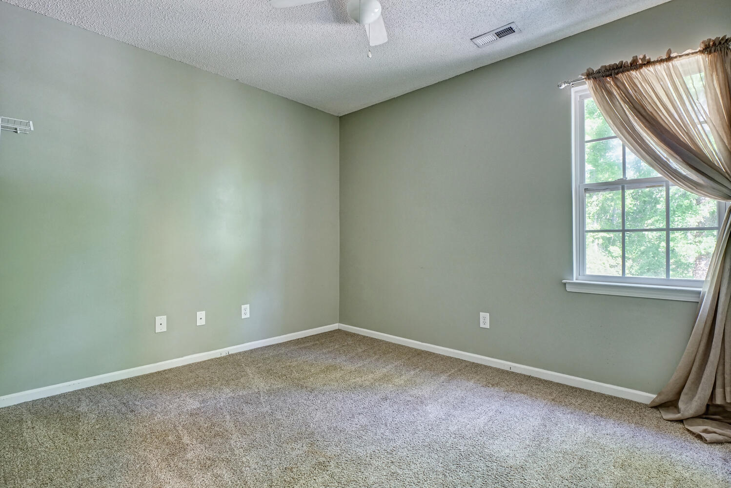 149 Core Road Richlands, NC 28574 - Photo 22 of 32 149 Core Rd Richlands NC 28574-large-023