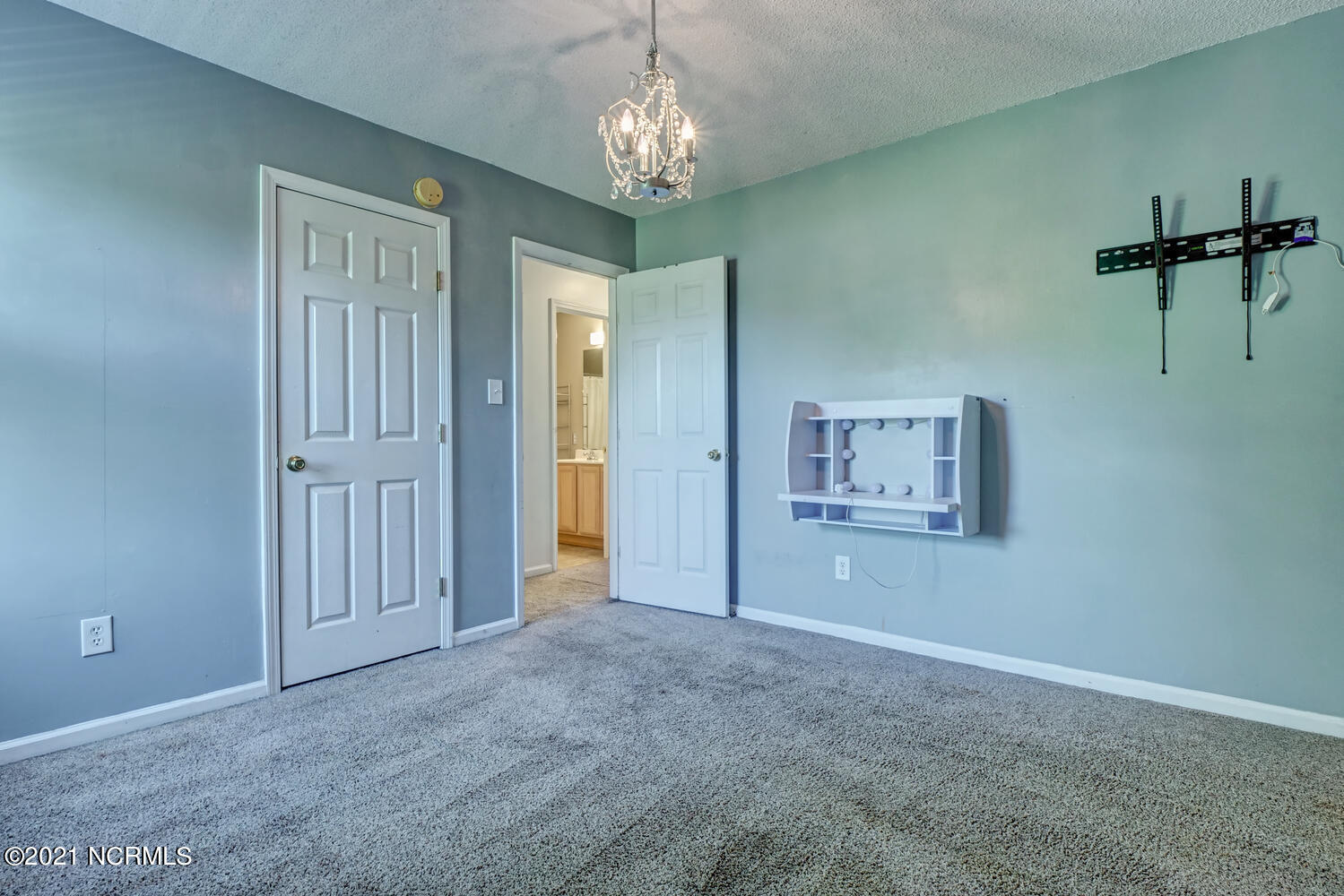 149 Core Road Richlands, NC 28574 - Photo 25 of 32 149 Core Rd Richlands NC 28574-large-026