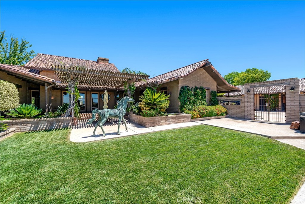 2995 Pleasant Road San Miguel, CA 93451 - Photo 10 of 70 Backyard