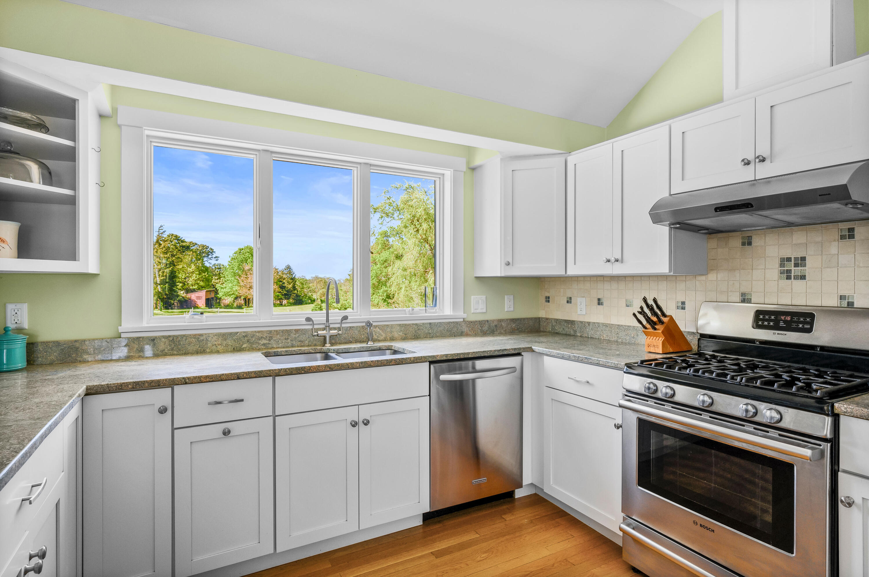 3580 Main Street Barnstable, MA 02630 - Photo 12 of 47 IMG_0372