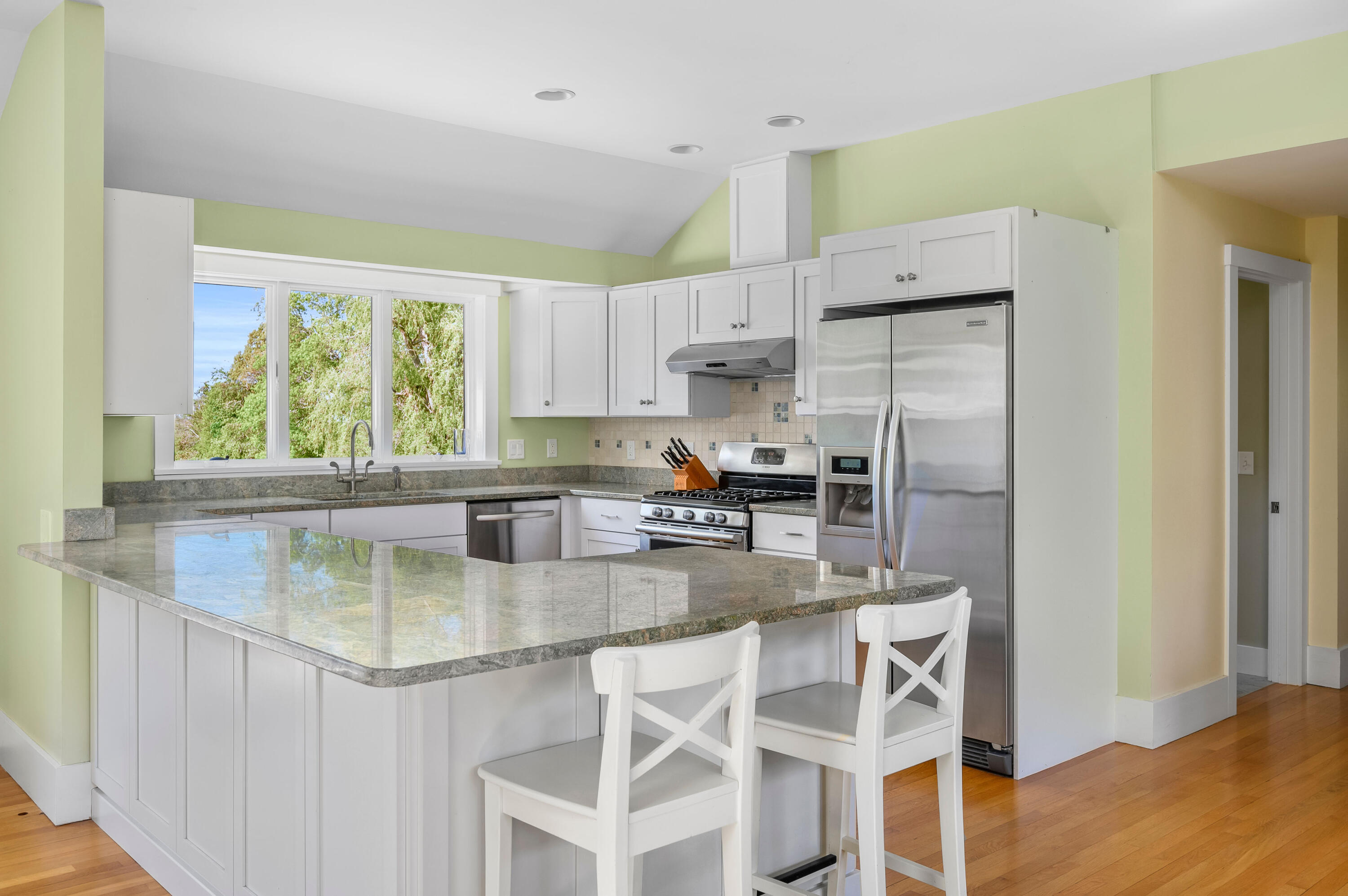 3580 Main Street Barnstable, MA 02630 - Photo 10 of 47 IMG_0346