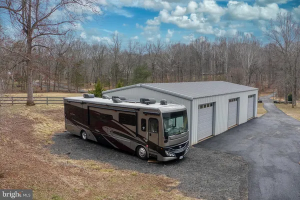 $840,000 | 14100 Conifer Court, Nokesville, VA 20181